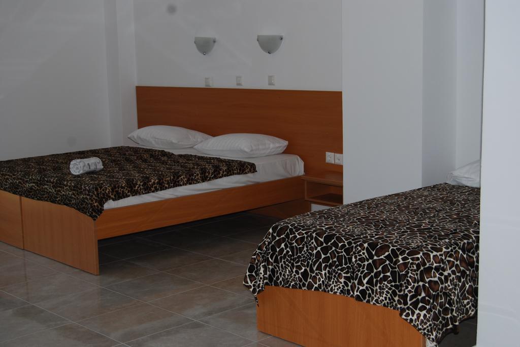 Hotel Ledras Gennadi Rum bild