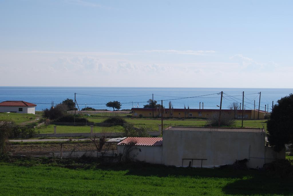 Hotel Ledras Gennadi Rum bild