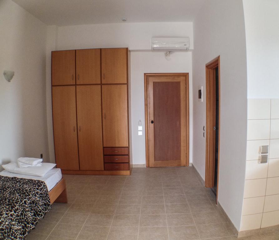 Hotel Ledras Gennadi Rum bild