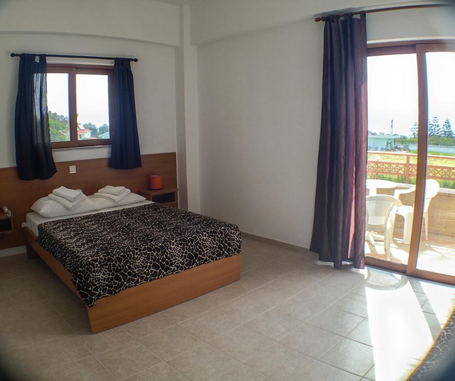 Hotel Ledras Gennadi Rum bild